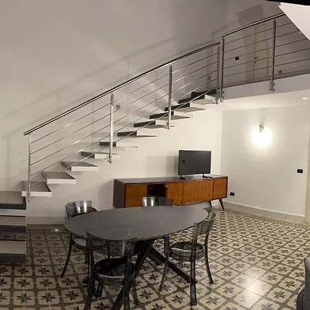 Homehouseone 公寓 *