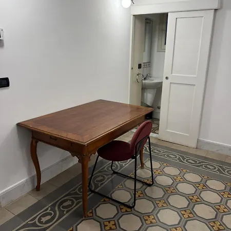 公寓 Homehouseone *